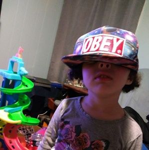 Meet your Posher, Asa